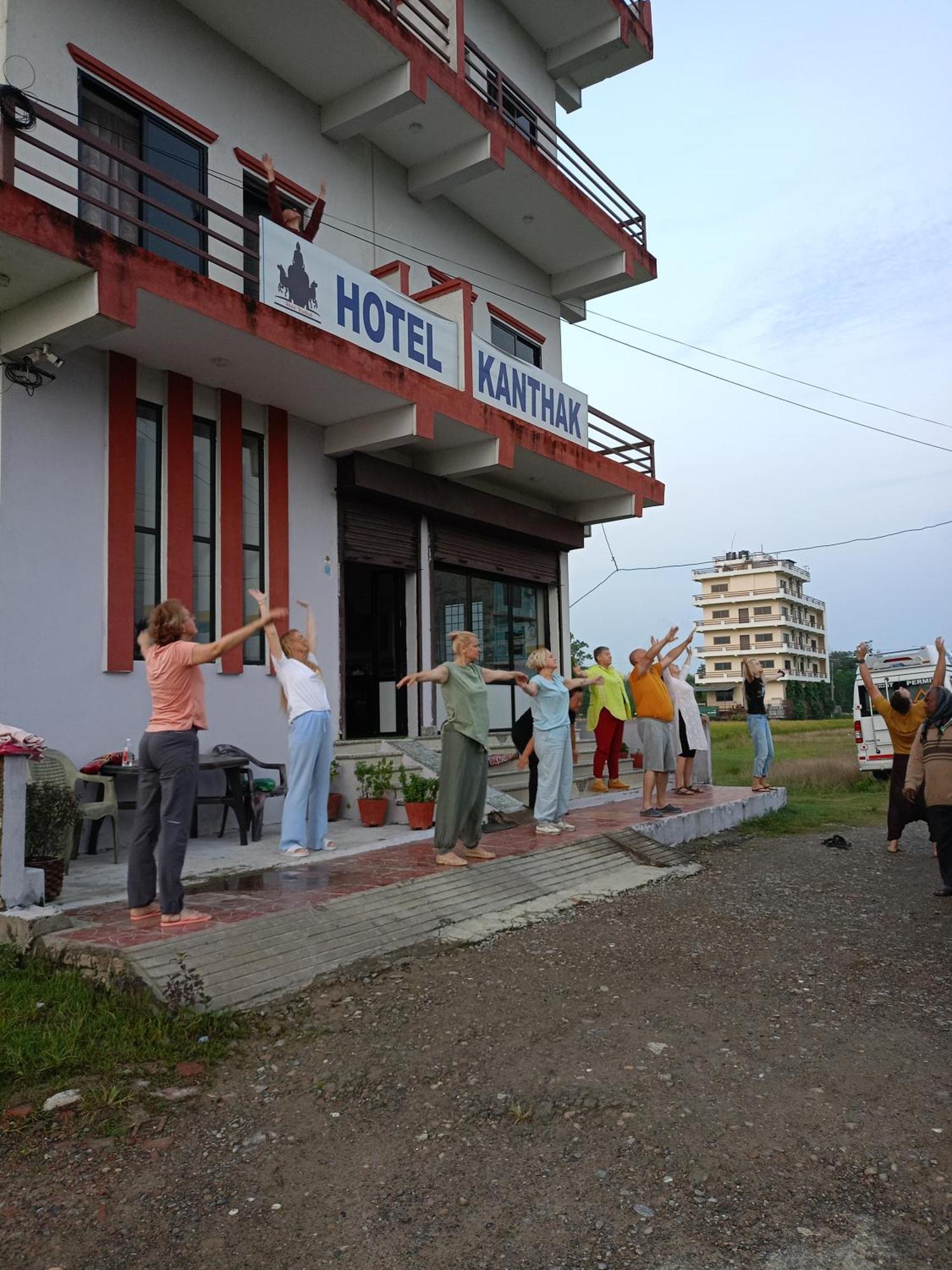 Hotel Kanthak Rummindei Buitenkant foto